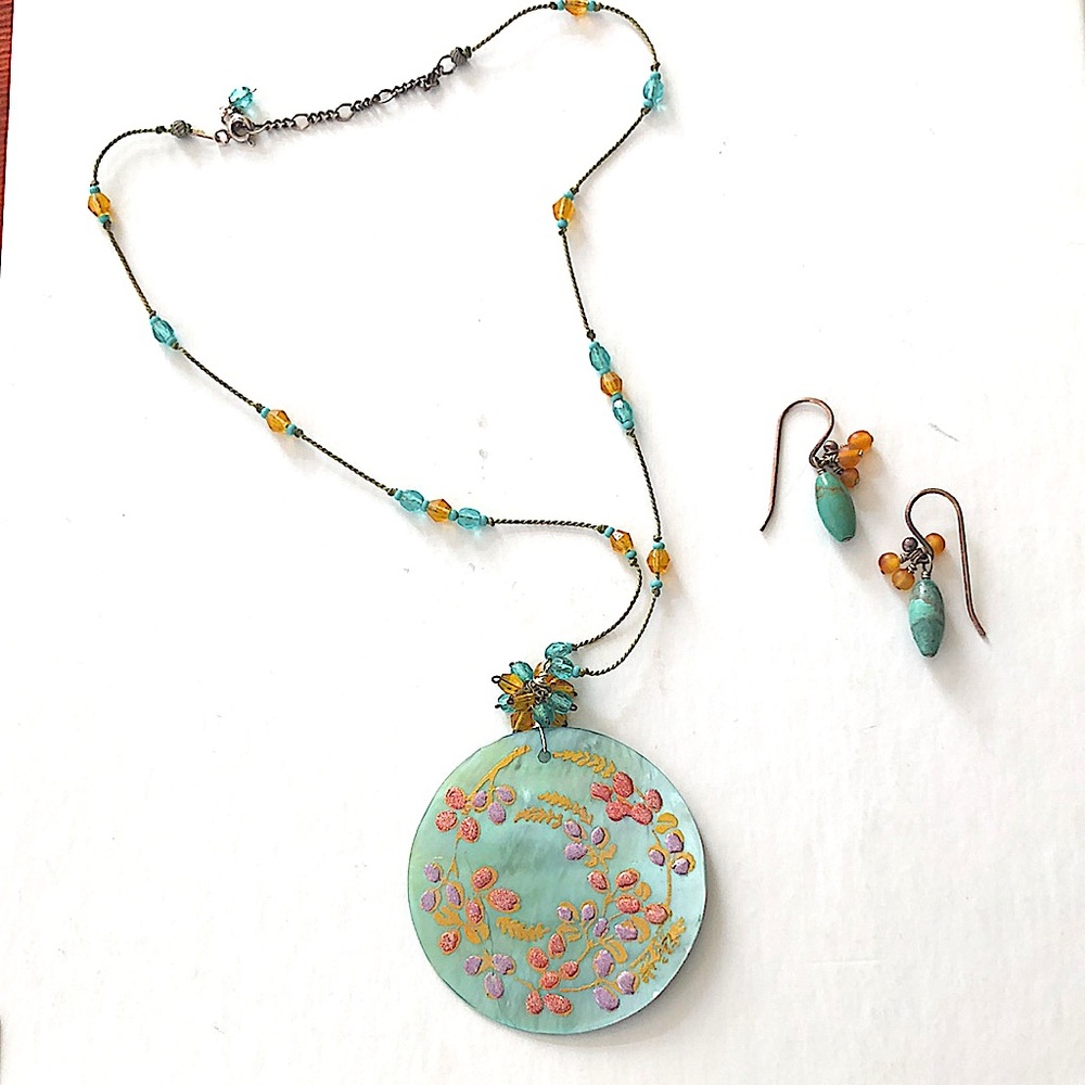 Nacar Necklace + Earrings Set